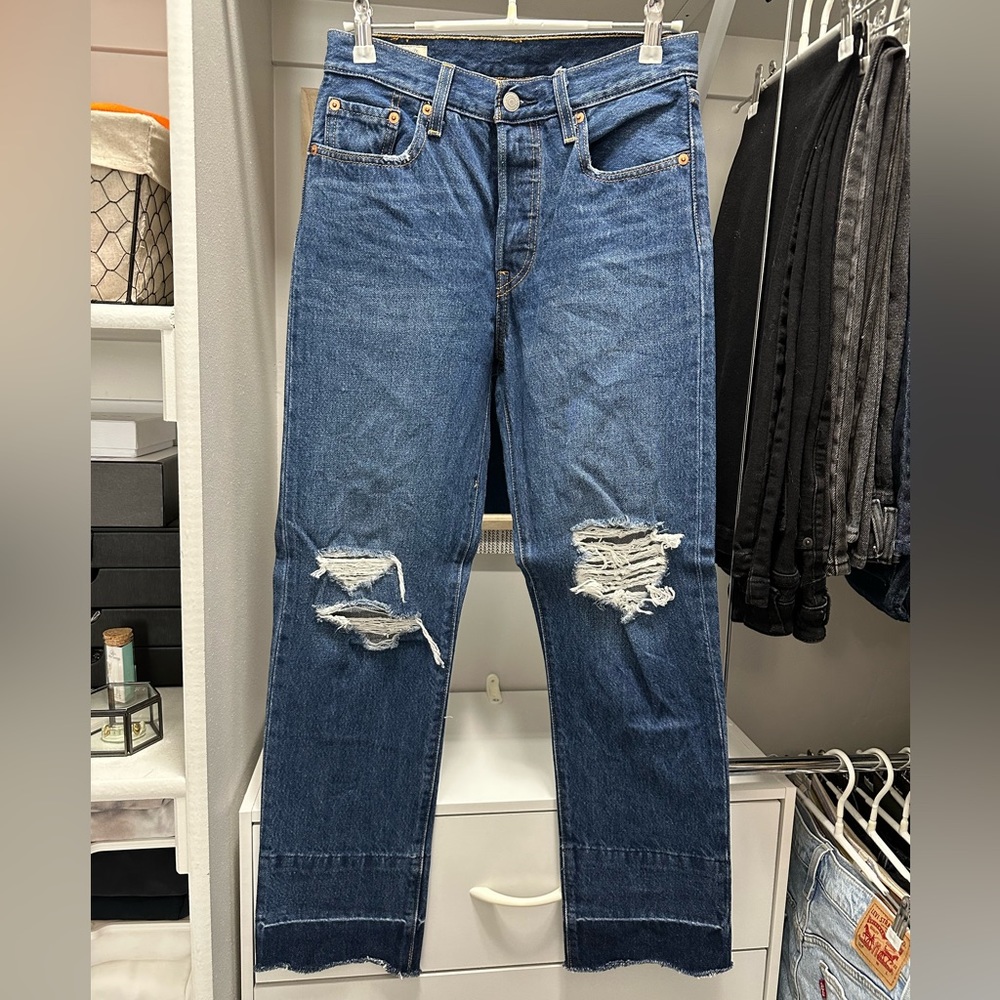 LEVIS 501s - Picture 5 of 7
